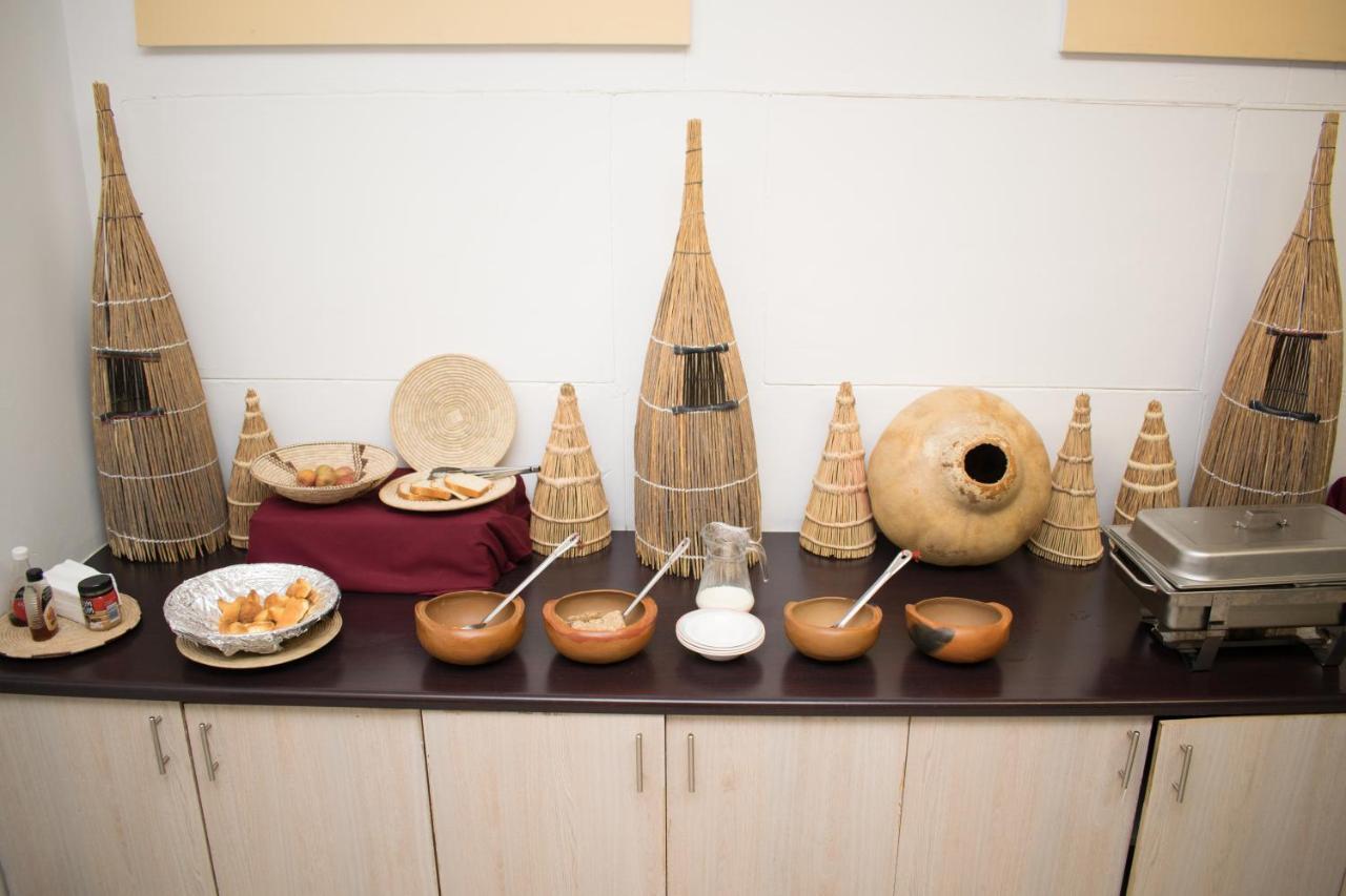 Ekamuti Town Lodge Oniihandi Экстерьер фото